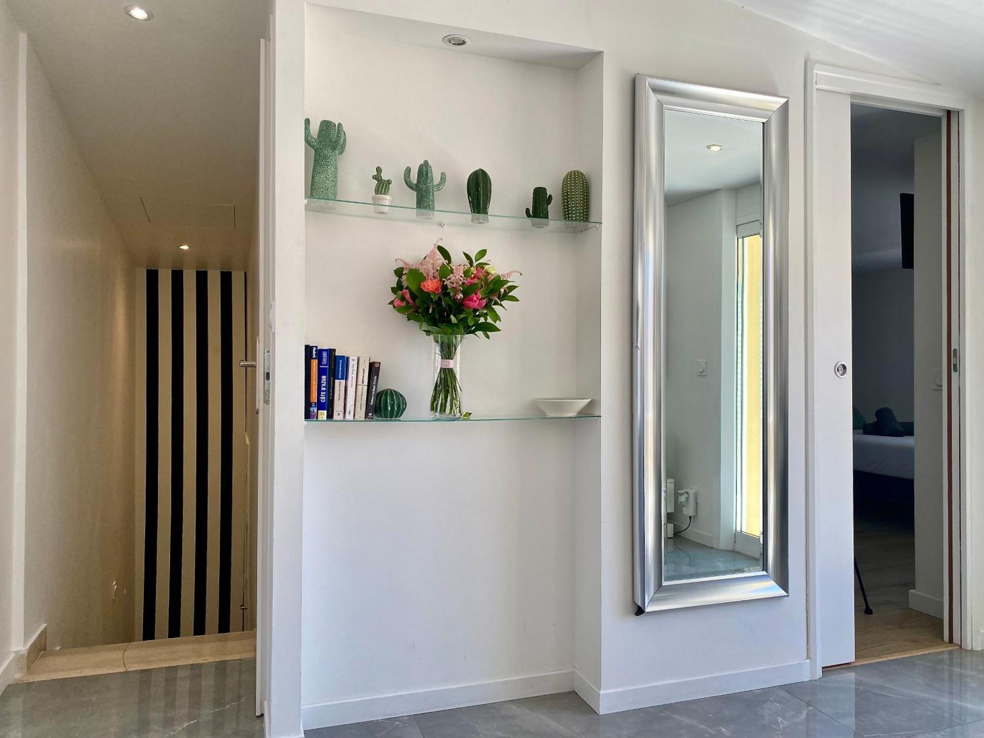 Luxury "Les Toits Du Soleil" - Magnifique Appartement Avec Terrasses Et Jacuzzi - Centre De Cannes - By Scls Locations Bagian luar foto