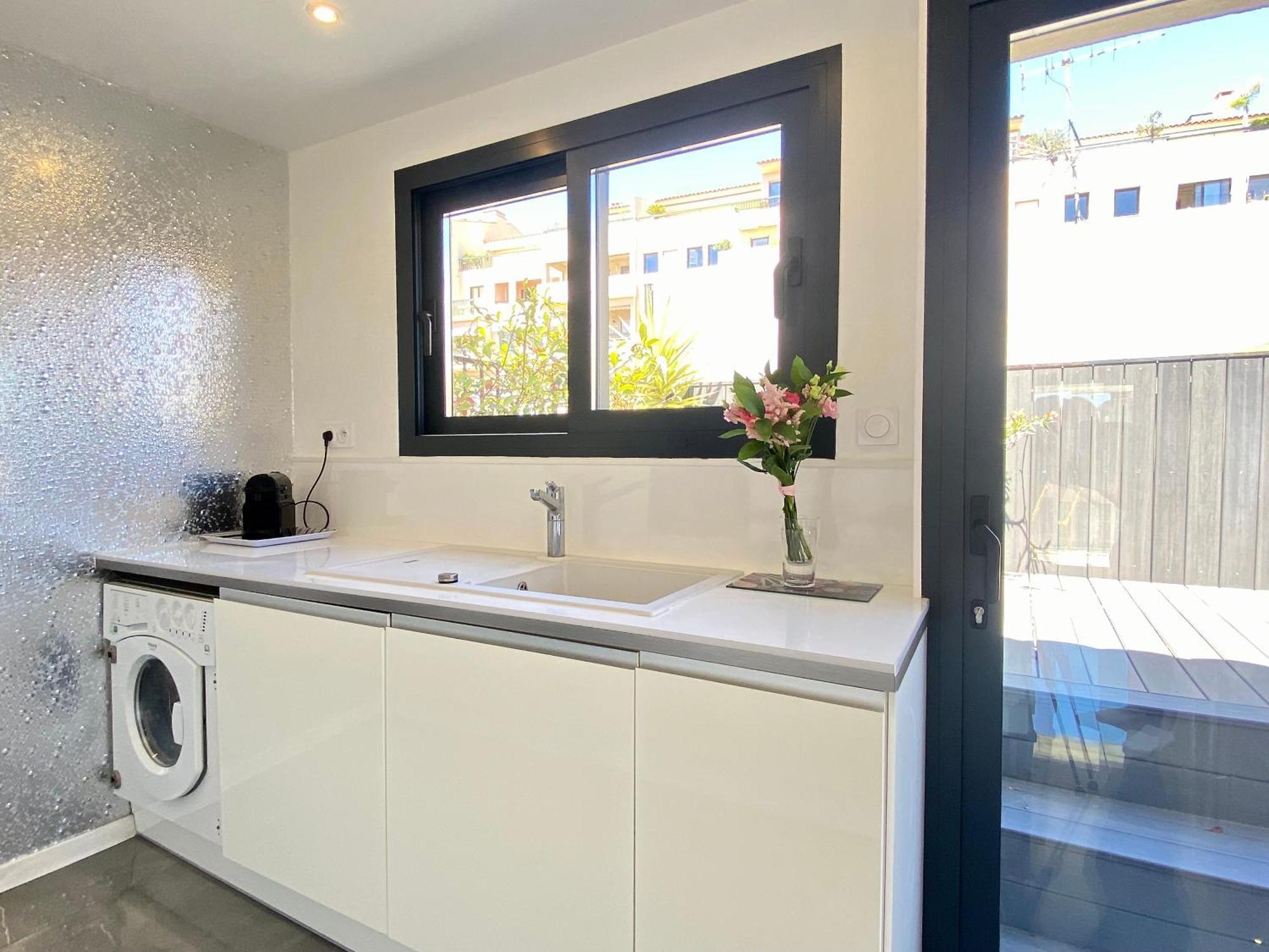 Luxury "Les Toits Du Soleil" - Magnifique Appartement Avec Terrasses Et Jacuzzi - Centre De Cannes - By Scls Locations Bagian luar foto