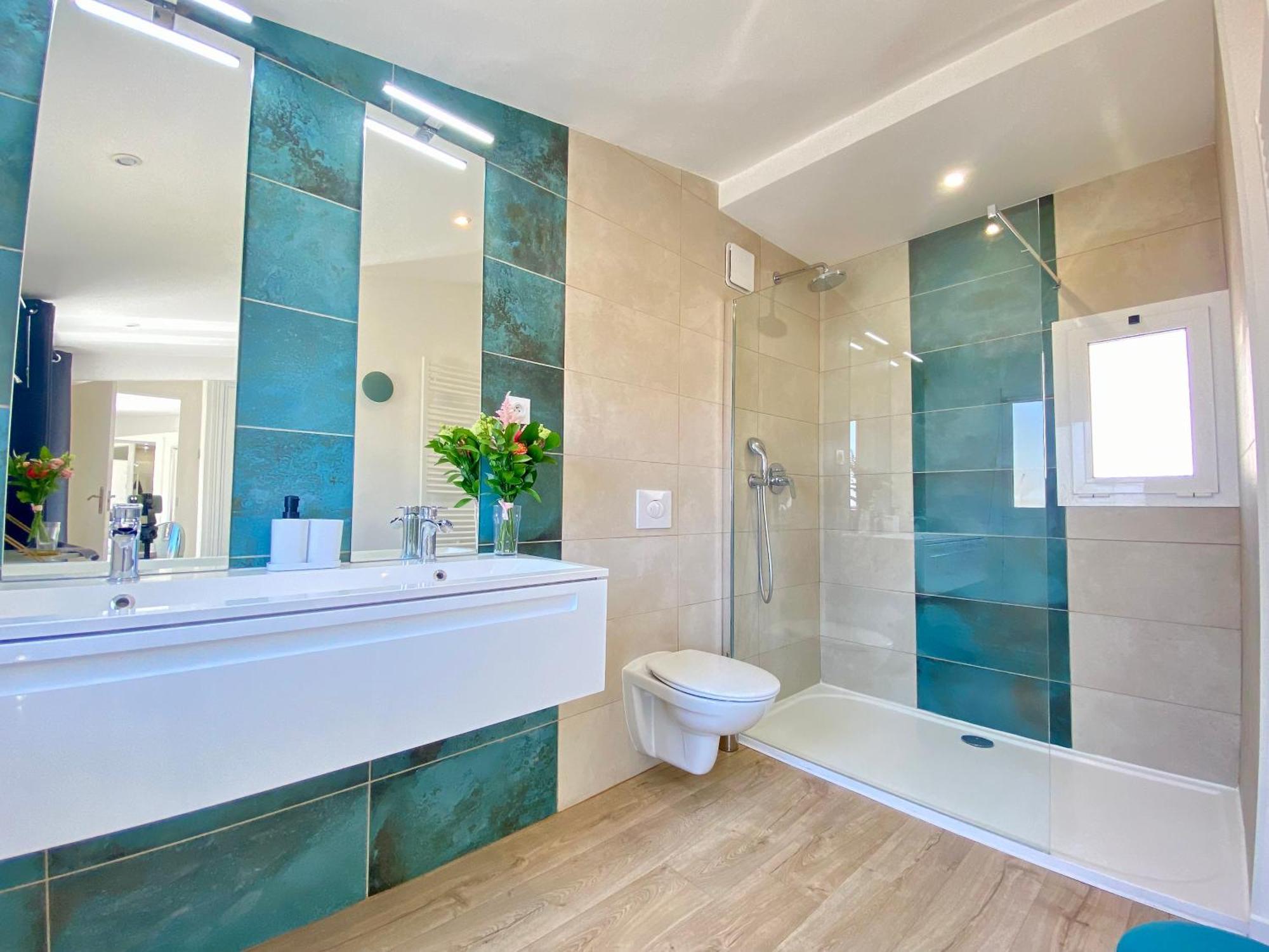 Luxury "Les Toits Du Soleil" - Magnifique Appartement Avec Terrasses Et Jacuzzi - Centre De Cannes - By Scls Locations Bagian luar foto